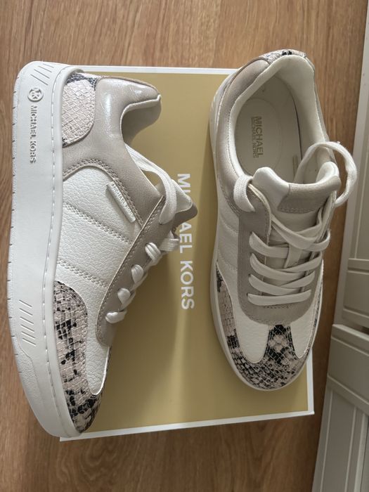 Sneakersy damskie buty sportowe Michael Kors Kai Lace up kremowe 38 oryginał