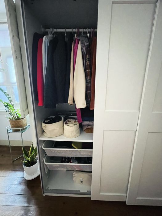 Roupeiro branco com portas de correr - IKEA