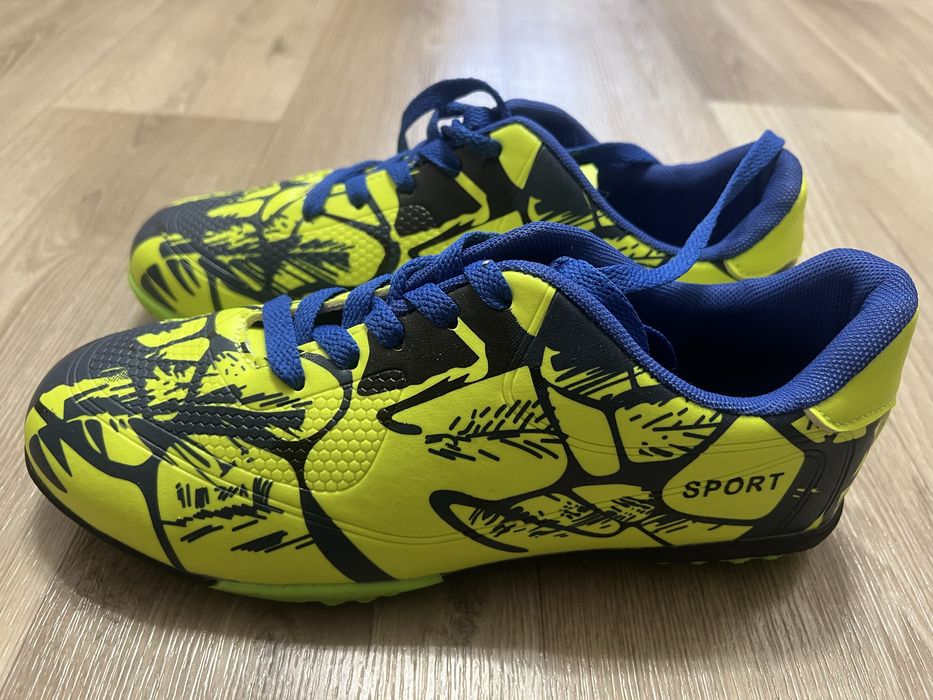Взуття для залу (футзалки)