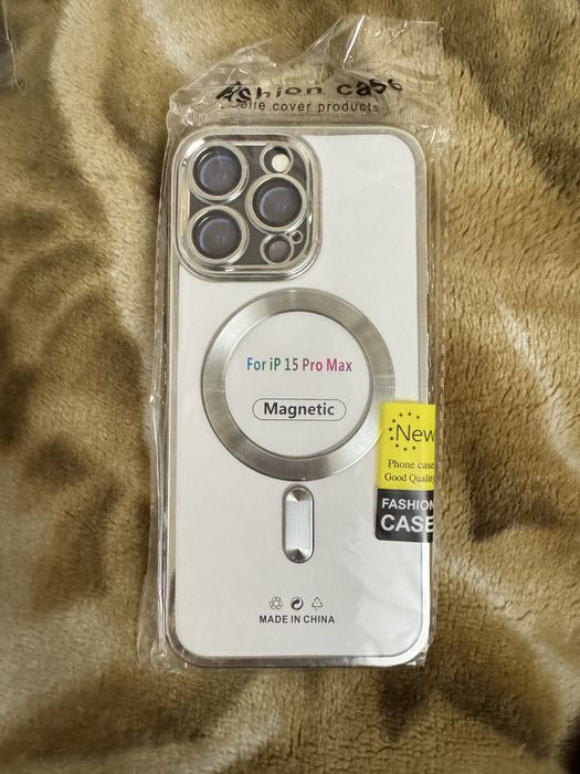 Продам чохли нові