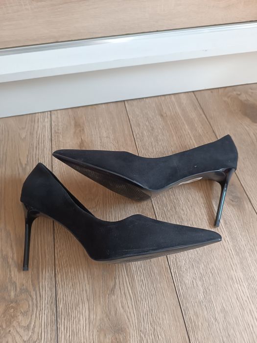 Czarne szpilki rozmiar 46