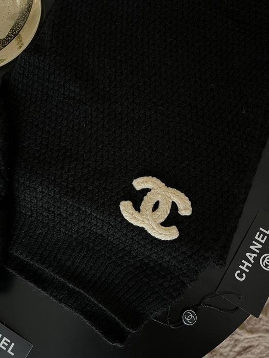 Zestaw Chanel – wełniany szalik + czapka