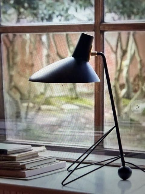 lampa stołowa Tradition model Tripod nowa