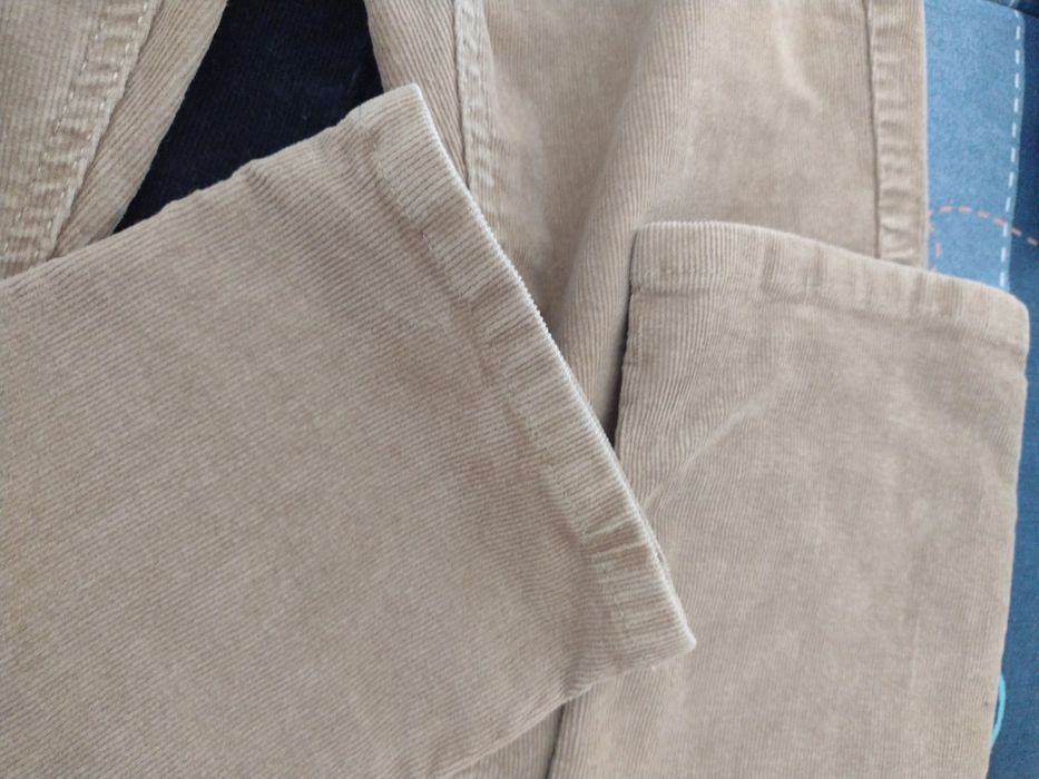 Calças de bombazine