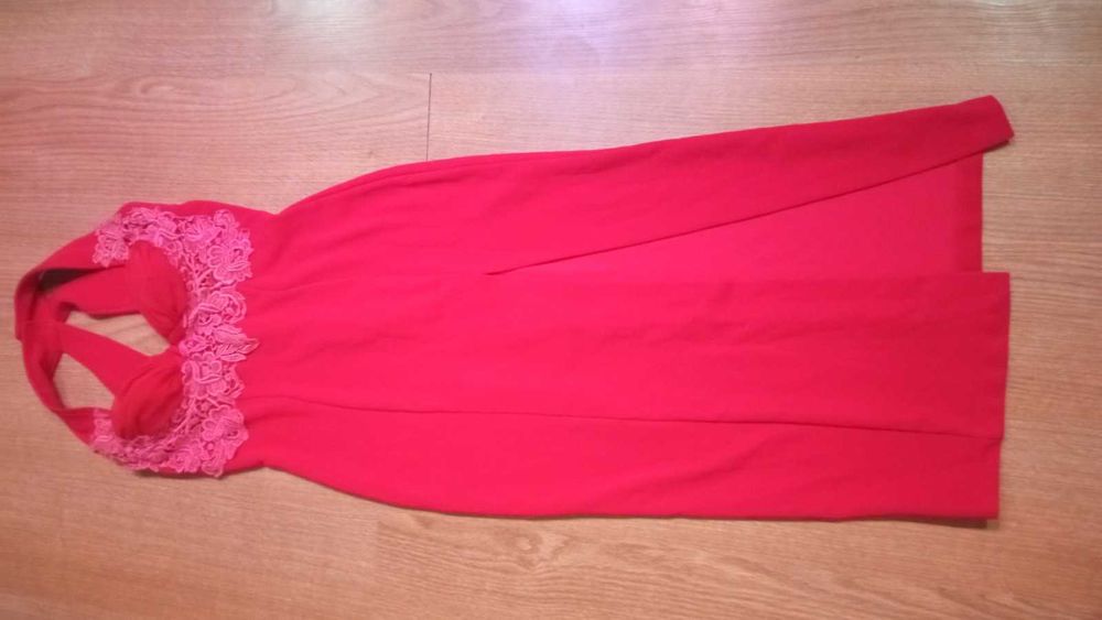 Распродажа Платье с открытой спинкой электрик ажурные рукава xs s 42