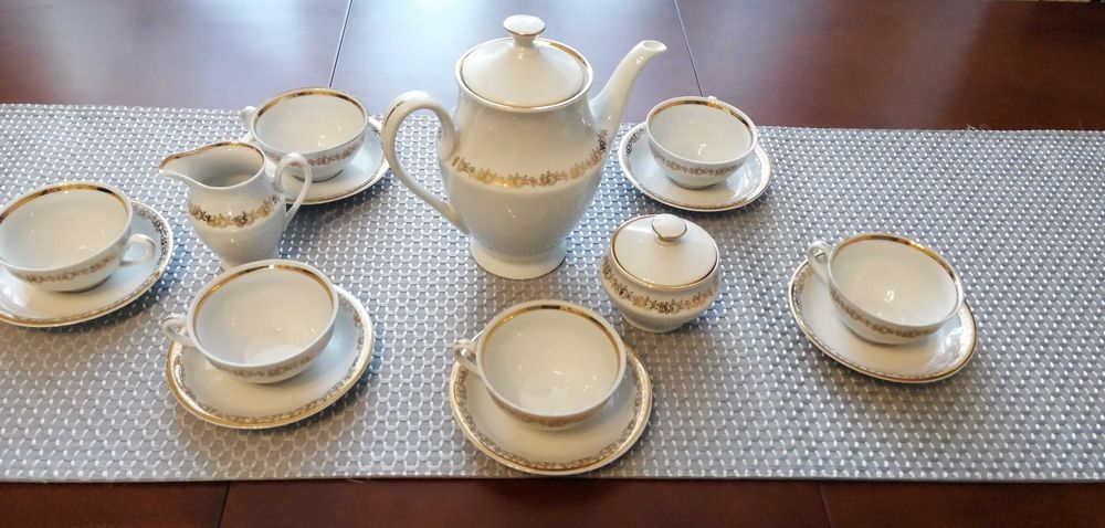 Serwis kawowy na 6 osób porcelana Wawel