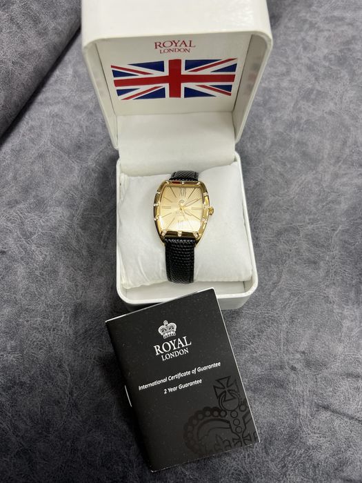 Годинник Royal London