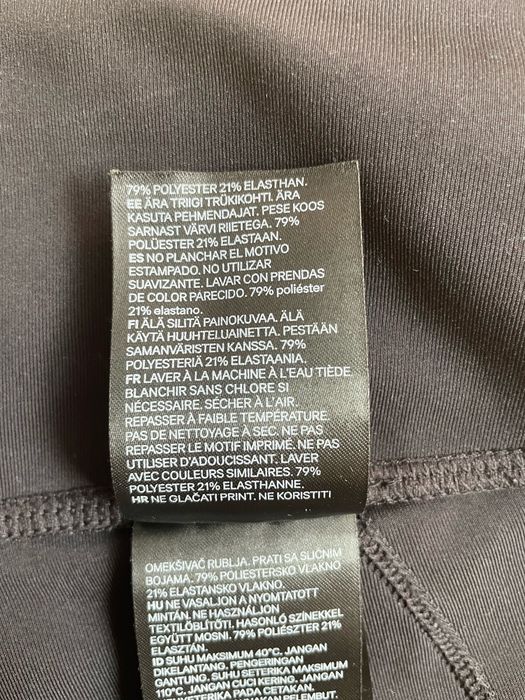 Krótkie spodenki sportowe H&M Sport XS czarne