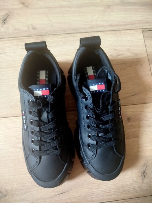 Buty Tommy Hilfiger 36