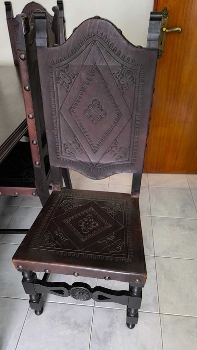 Mesa antiga sala 1,80 x 100