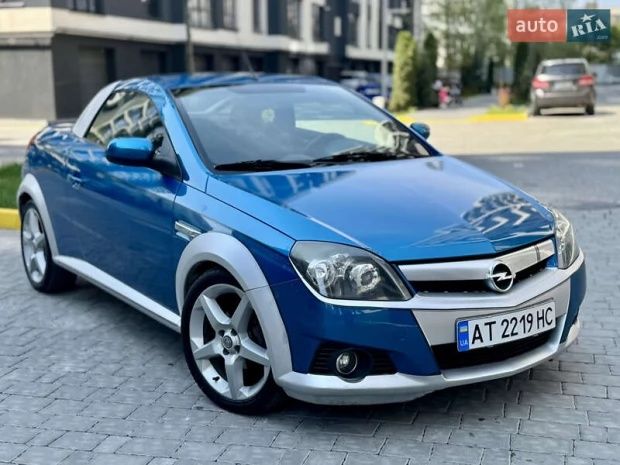 Опель тігра в 2005р