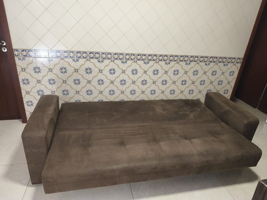 Sofá (cama)castanho
