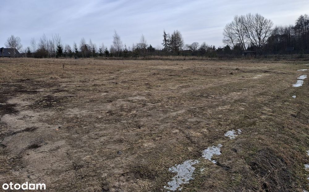 Sprzedam działkę budowlaną w Strachocinie