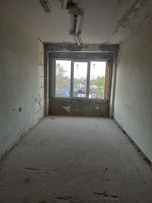 Продаж приміщеня