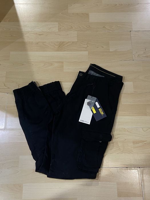 Sprzedam nowe cargo spodnie męskie z metką