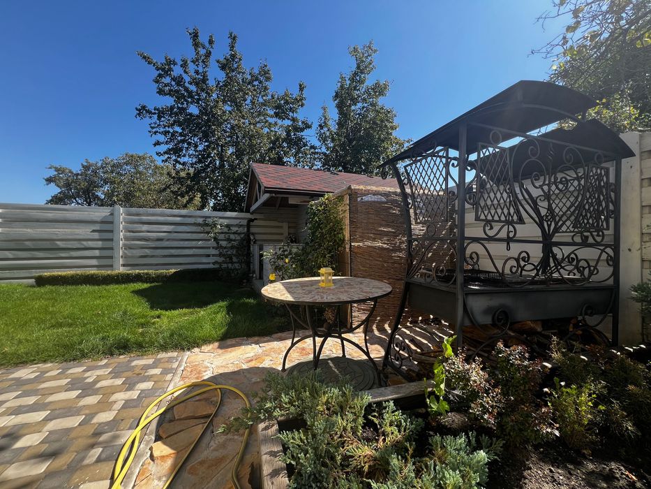 Будинок під Києвом з резервним живленням при вимиканні світла!!!