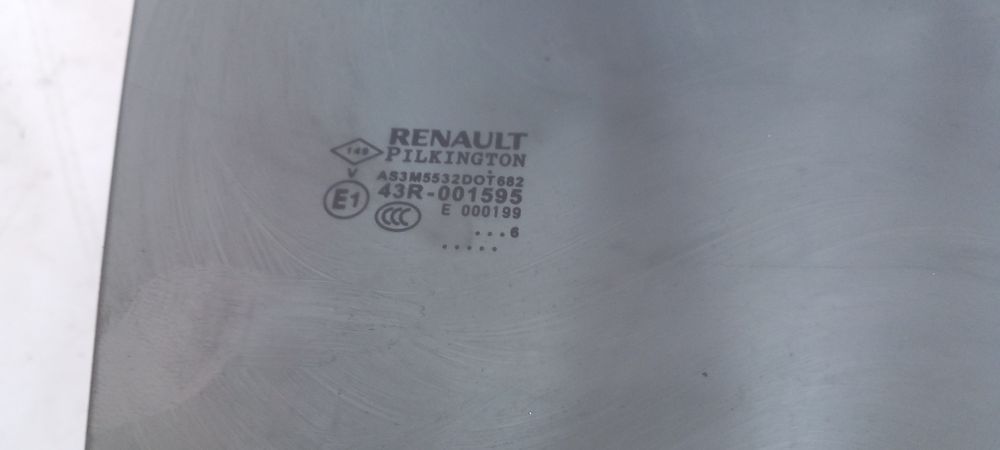 Vidro porta trás direito RENAULT Captur (J5_)