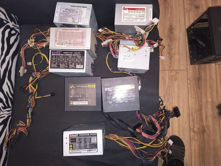 Zasilaczy od 350 do 700w
