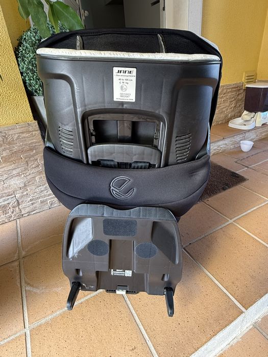 Caseira auto isofix Jané