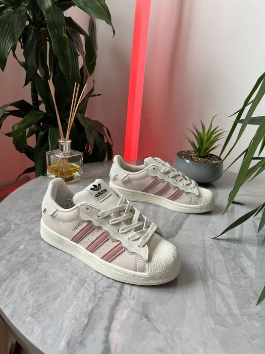 Кросівки Adidas Superstar / жіночі кросівки Адідас / Адідас суперстар