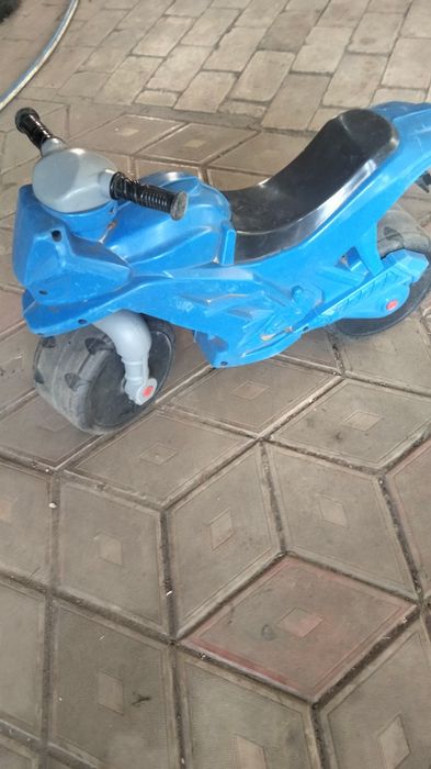 Продам детские самокаты