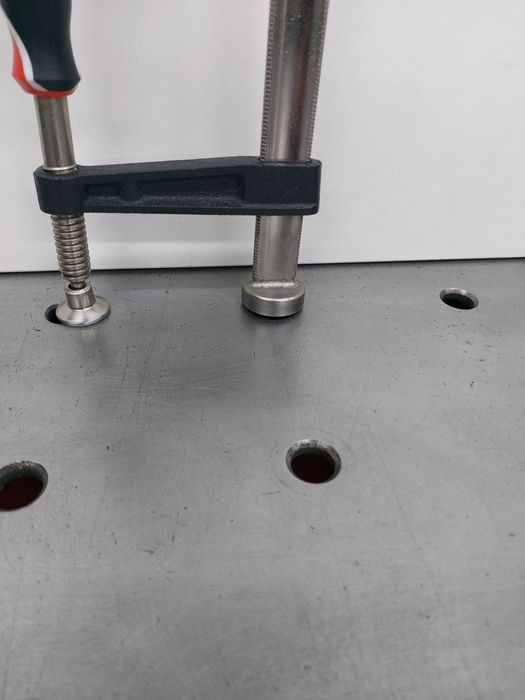 Ściski spawalnicze 300x80