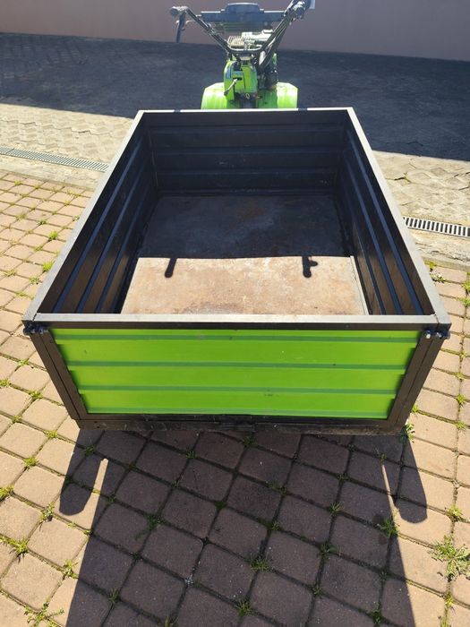 Reboque/atrelado robusto