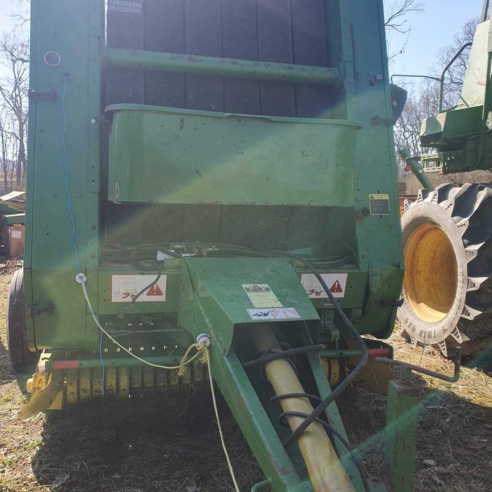 продам рулонний прес підбирач джон дир 550