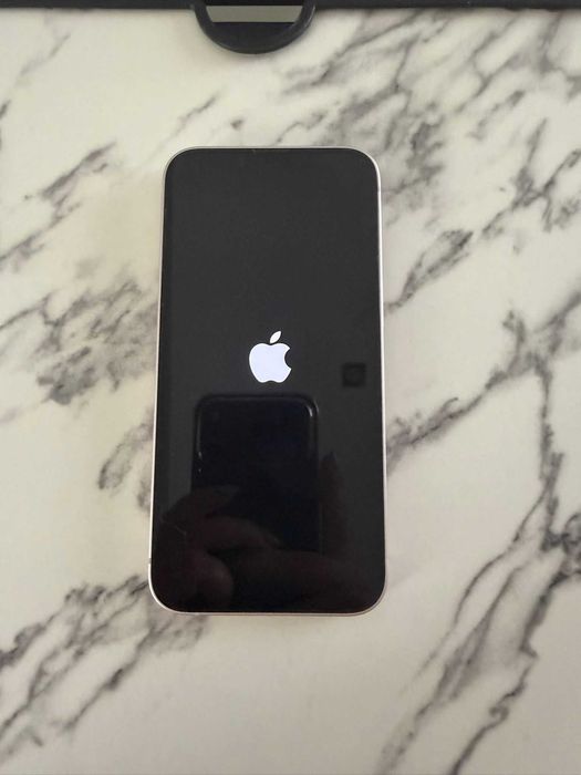 iPhone 13 Rosa 128GB – Bom estado