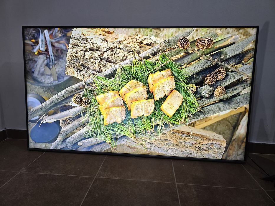 Telewizor marki Samsung 50 cali Q LED 4k smart tv wifi YouTube Netflix