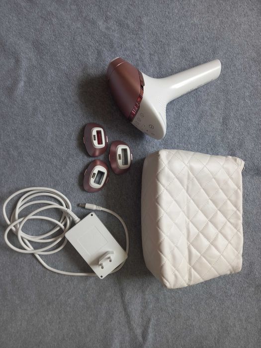 Фотоепілятор Philips Lumea Prestige