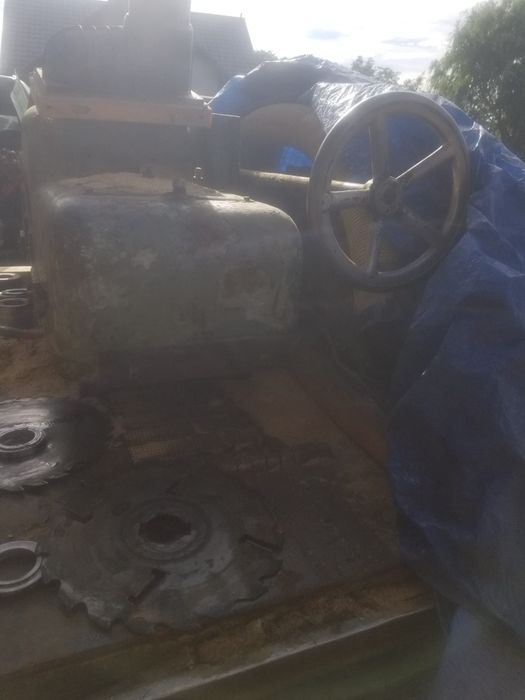 Wielopila   gasienicowa  wysokosc  ciecia  10  cm