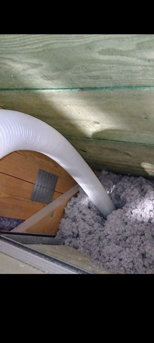 Ocieplenie skosów poddasza celulozą 30 cm