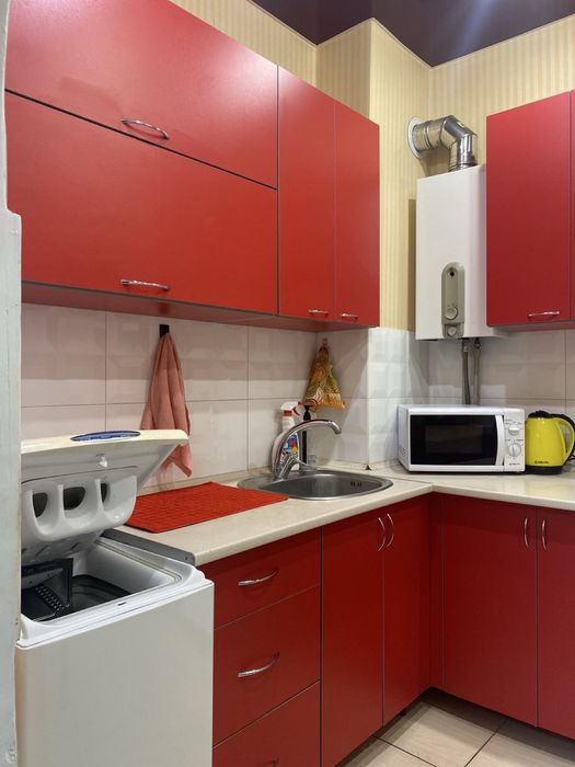 Здається подобово житло