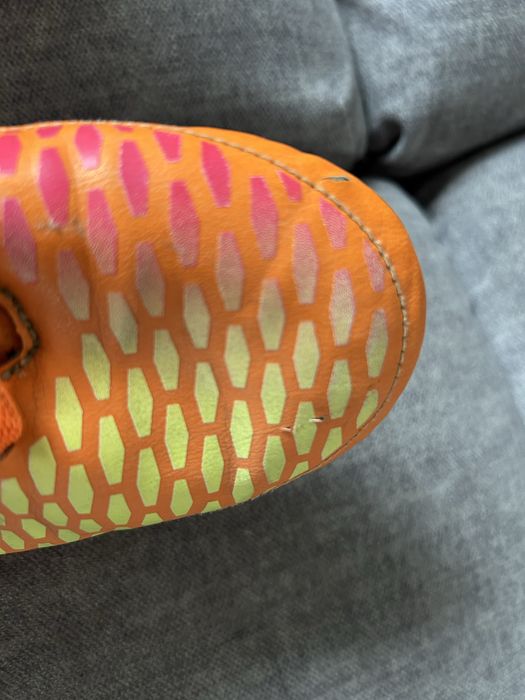 Korki Nike Magista Pomarańczowe 42,5