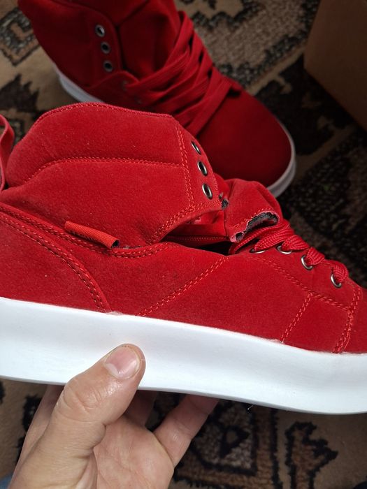 Buty czerwone rozmiar 43