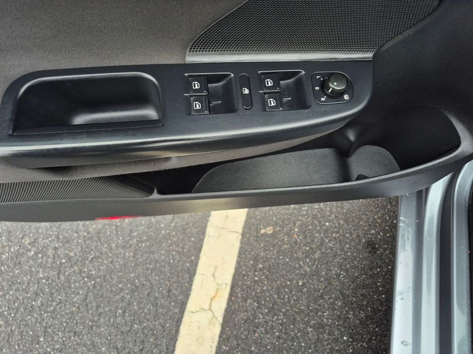 Продам автомобільVW golf 6 2010 рік