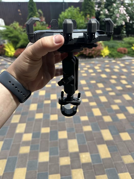 Крепление для телефона