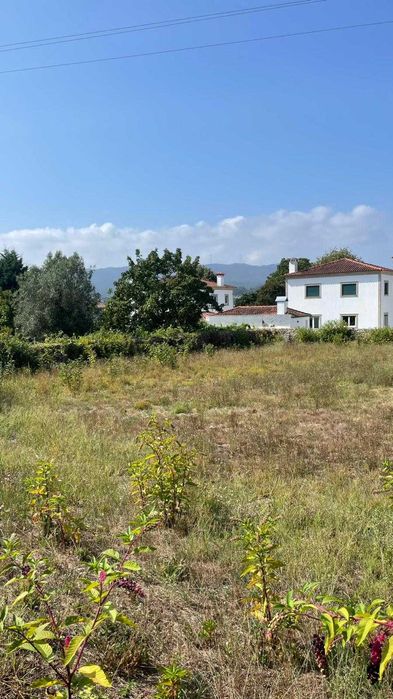 Terreno a venda em Santa Marta de Portuzelo