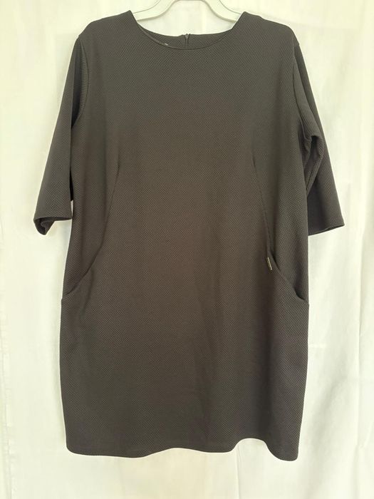 Czarna oversize sukienka roz 52