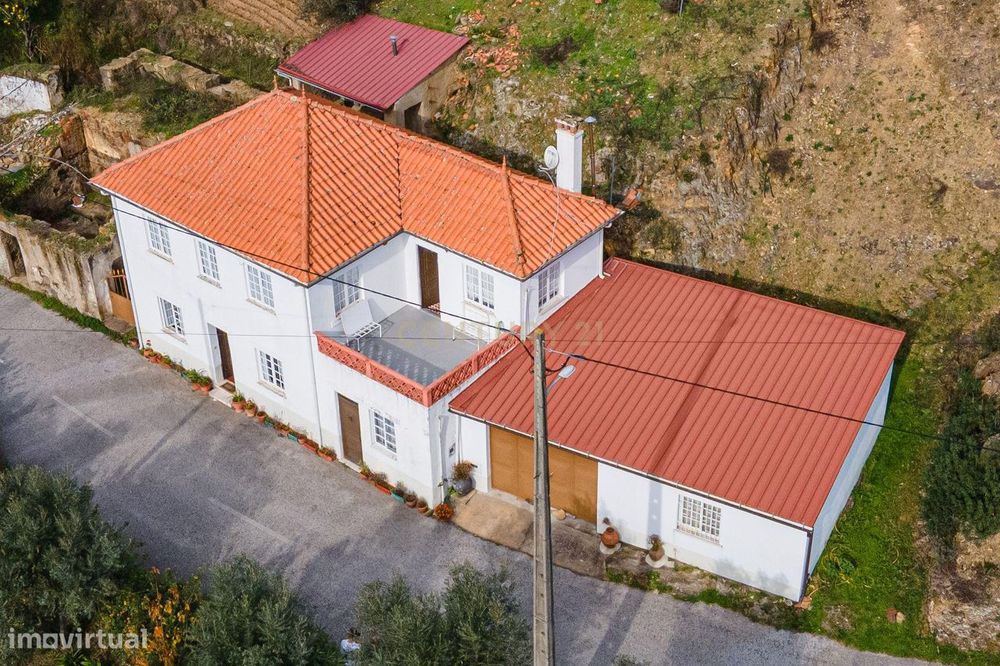 Moradia T5 quartos - Pampilhosa da Serra