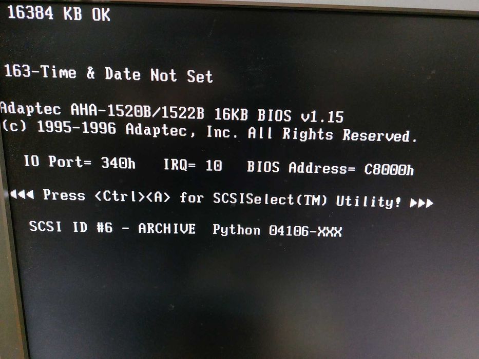 Stary komputer zabytek COMPAQ Deskpro 266 MHz
