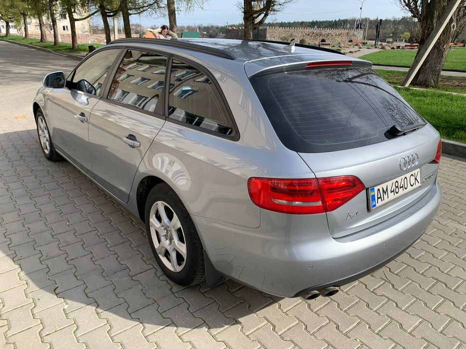 АУДІ  А4Б8 2.0 дизель  AVANT