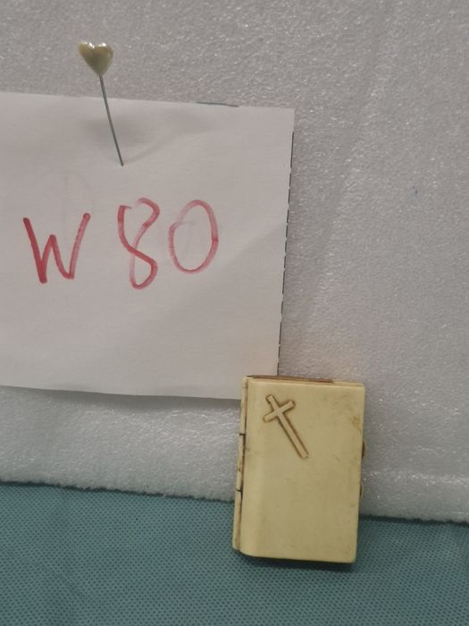 Różaniec modlitewny w pudełku prl