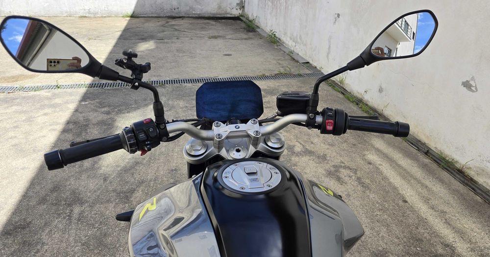 Vendo bmw f900r 2022