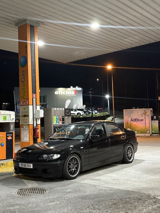 Vendo bmw e46 bem estimado
