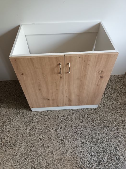 Szafki wolnostojące