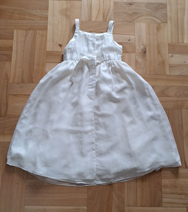 Długa  sukieneczka   - 134 cm