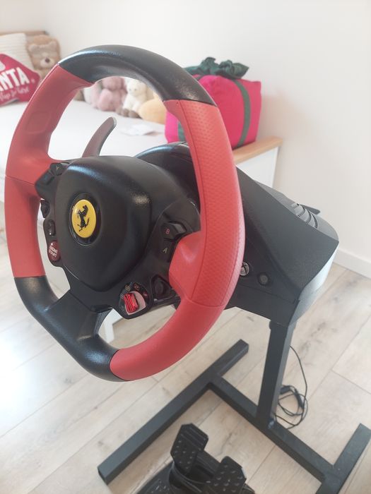 Kierownica na gwarancji thrustmaster 458 spider