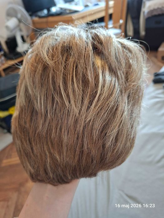 Syntetyczna peruka Beauté